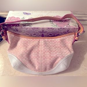 Coach Purse Light Pink and White Handbag, used but still in good condition.